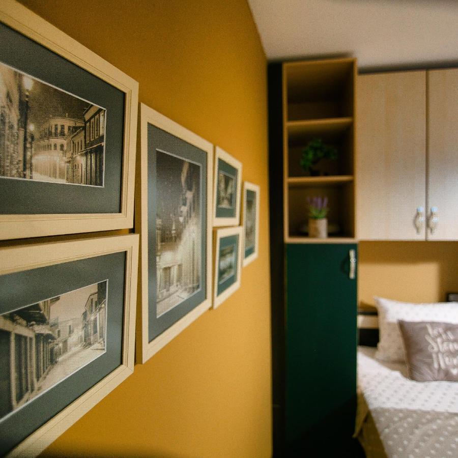 Villa Elezi Korce Bagian luar foto