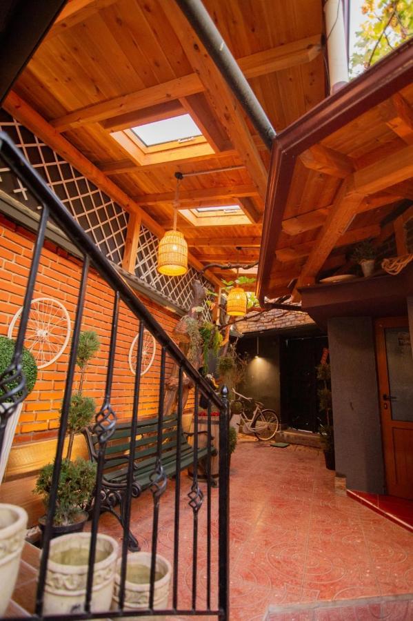 Villa Elezi Korce Bagian luar foto