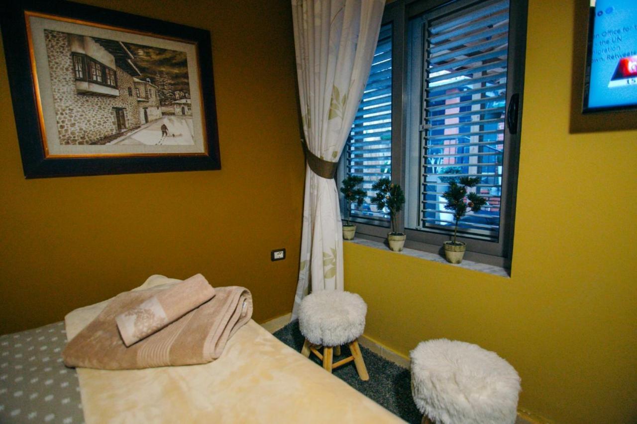 Villa Elezi Korce Bagian luar foto
